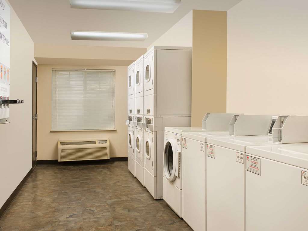 Woodspring Suites Fort Wayne Facilități foto